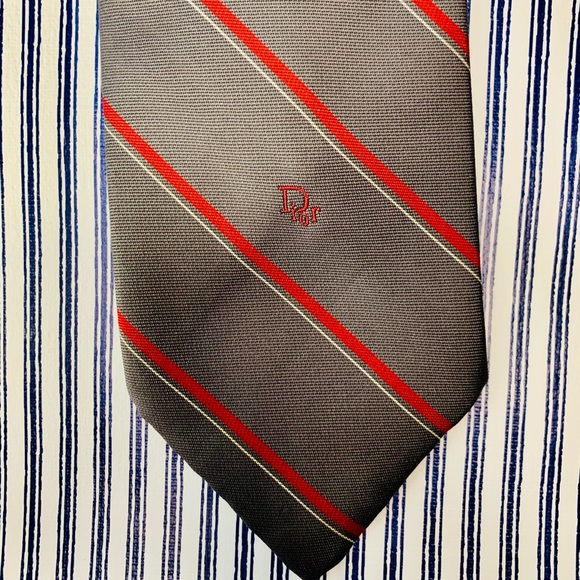 Christian Dior Vintage Tie Gray & Red Silk - Picture 13 of 14